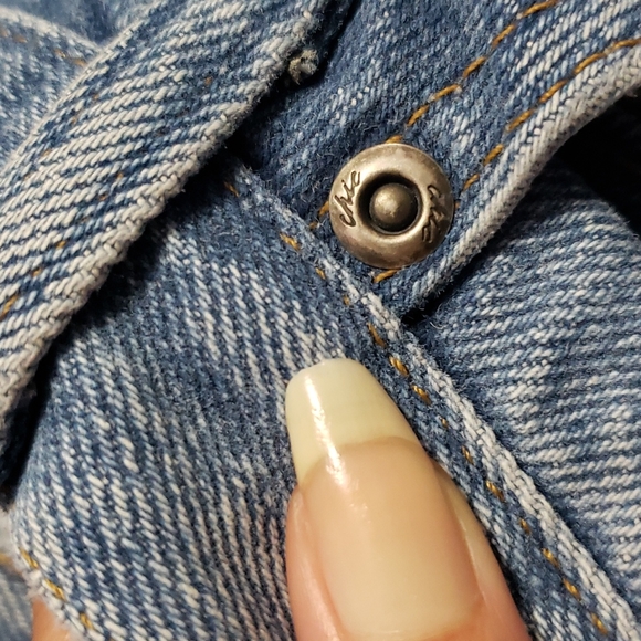 RARE!! Vintage Plus Size Chic High Waist Faded Light Wash Curvy "Mom" Jeans - Picture 7 of 11